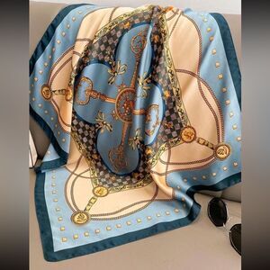 Bohemian scarf N687